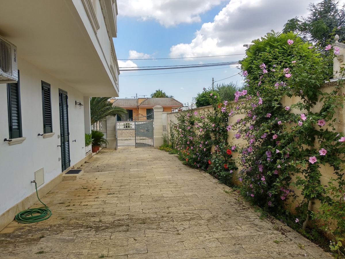Appartement Dimora Liccisa à Torre Lapillo Extérieur photo